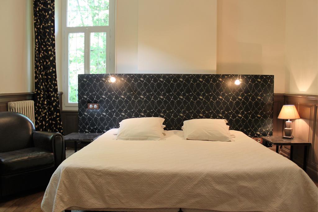 Chambres D'Hotes Chateau De Viviez Zewnętrze zdjęcie